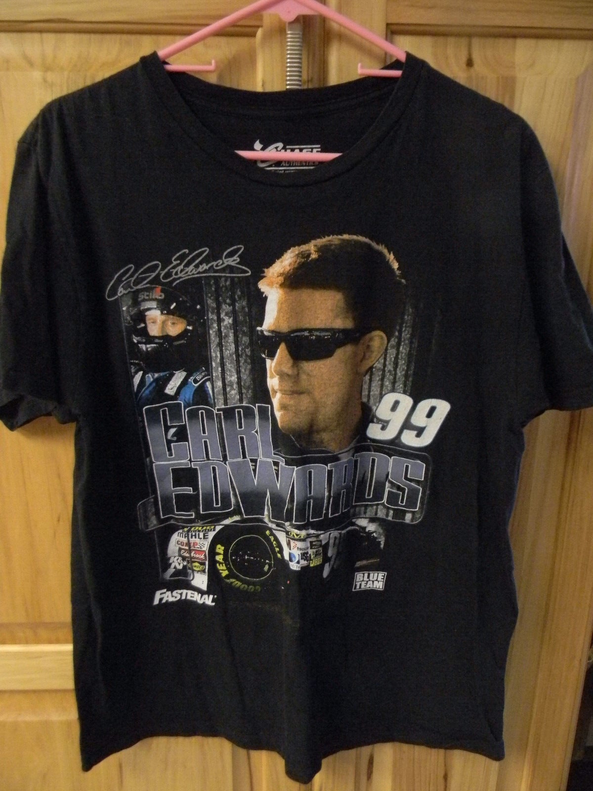 Nascar Carl Edwards T-Shirt Size Large